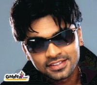 Shakira in Poda Podi? Shakira in Poda Podi?